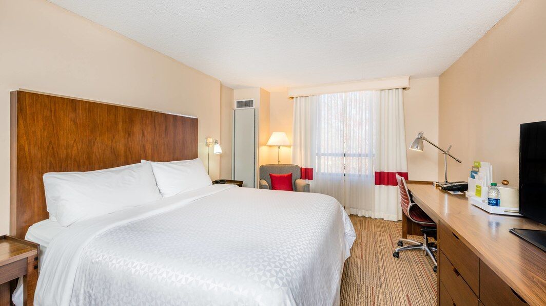 Four Points By Sheraton Charlotte Exterior foto
